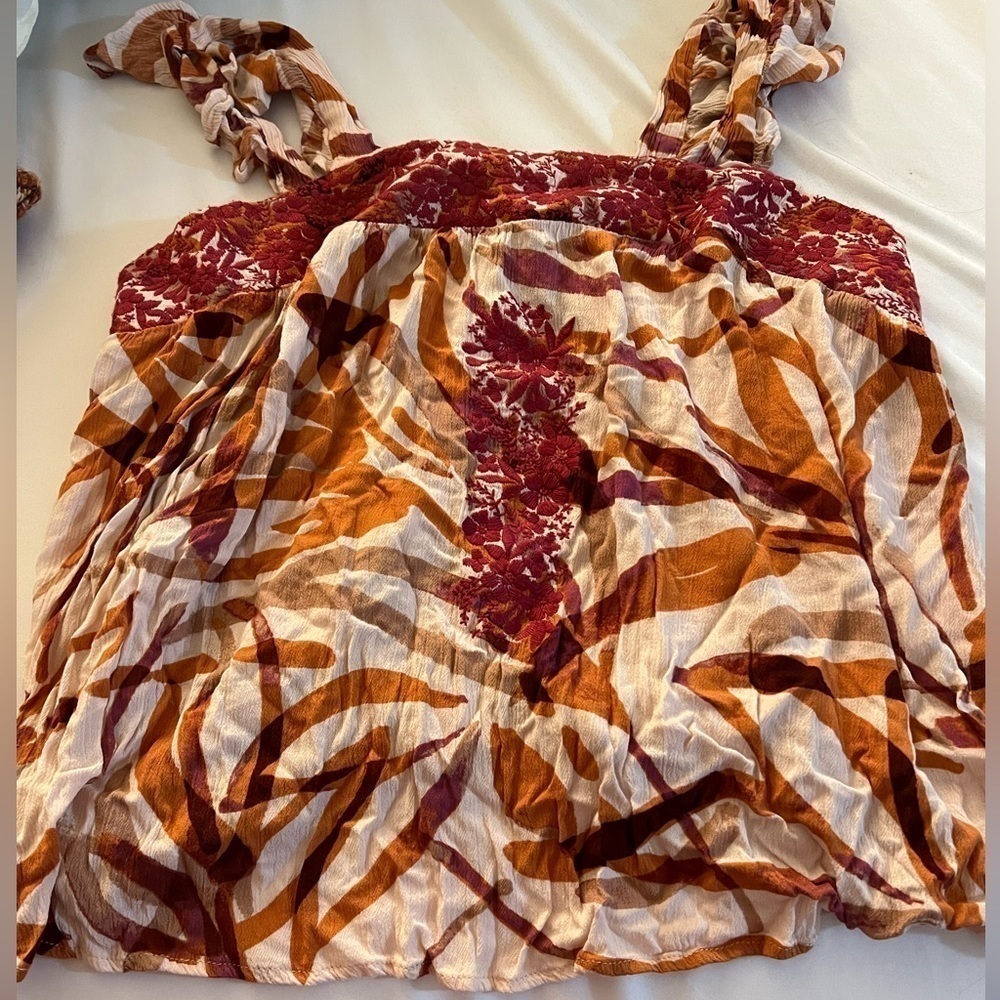 Vici tank top blouse size large